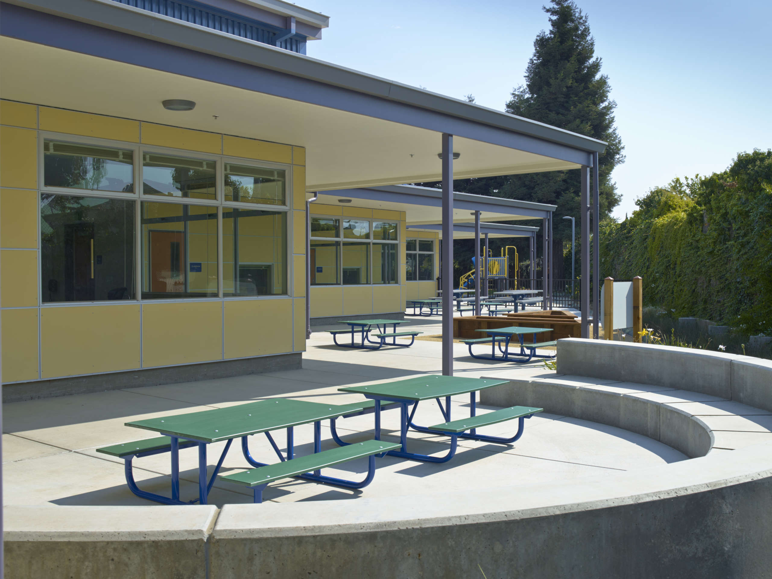 Outdoor picnic table area at Stonehurst Elementary School
