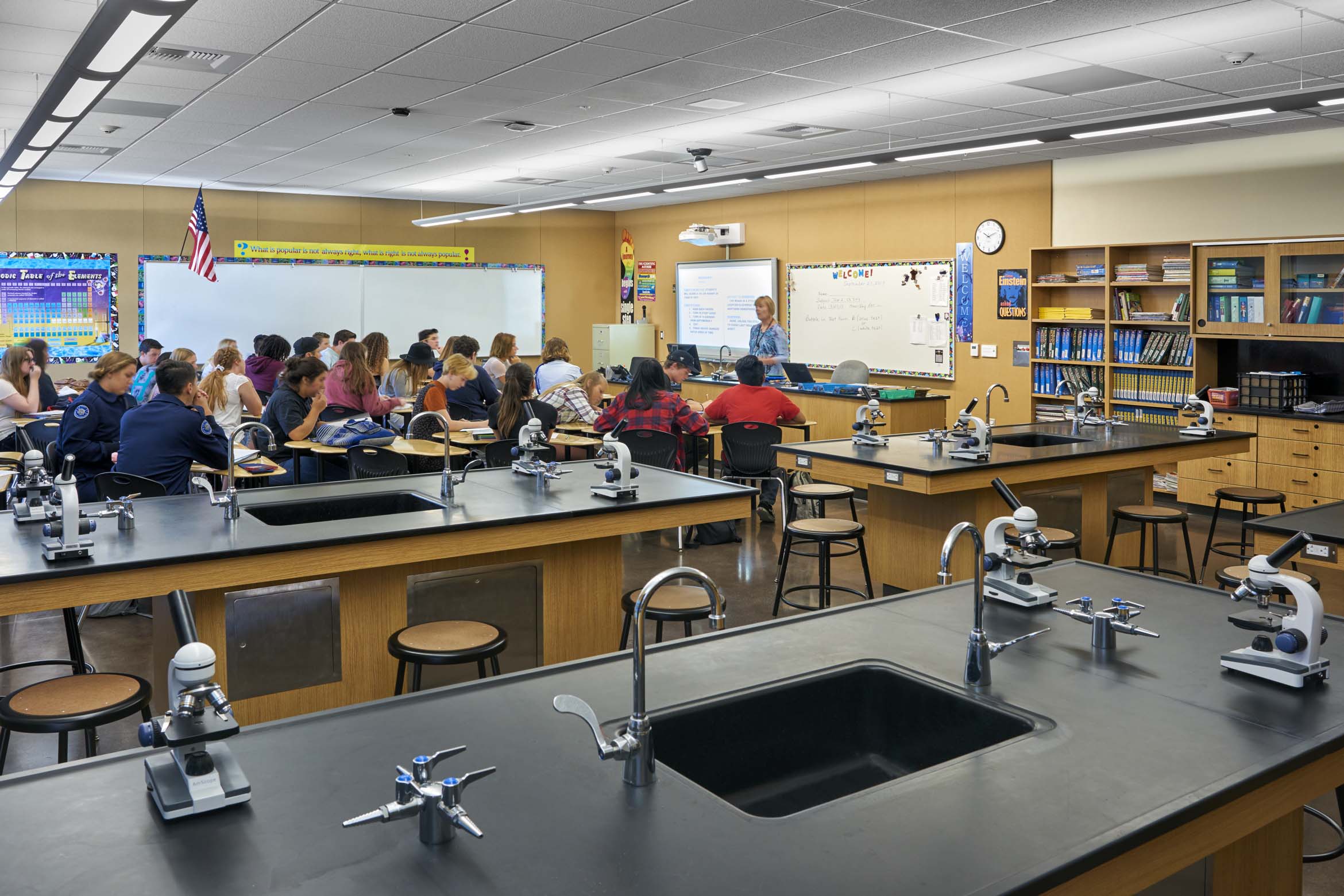 Science classroom full of students at Temecula Valley High School